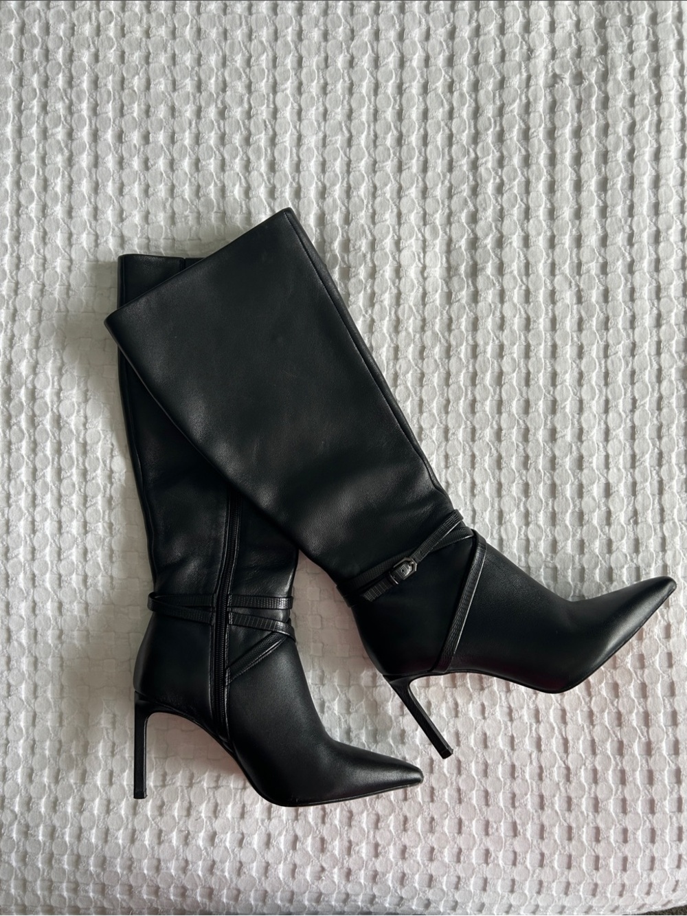 Vince Camuto Black Pointed-Toe Stiletto Boots excellent condition